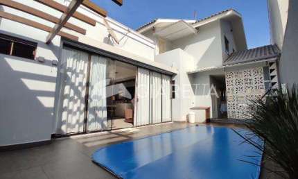 Sobrado semi mobiliado, com piscina aquecida, à venda, CENTRO, TOLEDO - PR