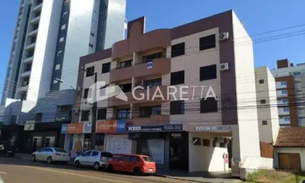 Apartamento amplo para locação no EDIFÍCIO GAIVOTAS, CENTRO, TOLEDO - PR