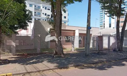 Casa semi-mobiliada para locação em ótima localização, vila industrial toledo-pr