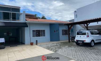 Casa com 3 quartos à venda na Barra, Balneário Camboriú 