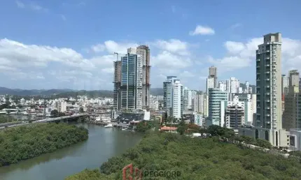 Apartamento com 4 quartos à venda na Barra Sul, Balneário Camboriú 
