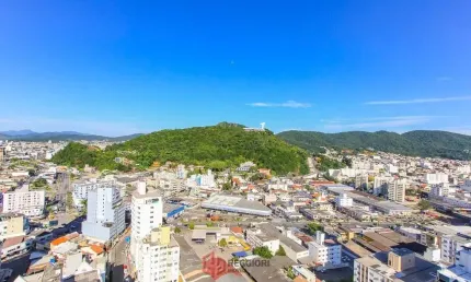 Apartamento com 3 quartos à venda no Centro, Balneário Camboriú 