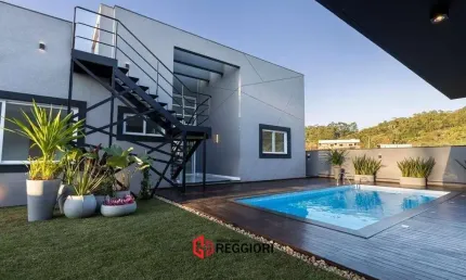 Casa em condomínio fechado com 3 quartos à venda no Santa Regina, Camboriú 