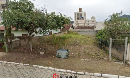 Terreno à venda no Tabuleiro, Camboriú 