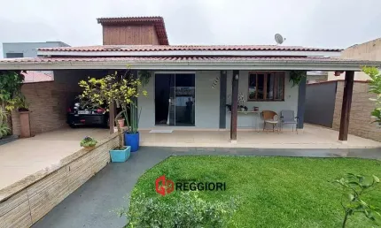 Casa com 3 quartos à venda no Santa Regina, Camboriú 