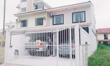 Casa com 3 quartos à venda no Centro, Camboriú 