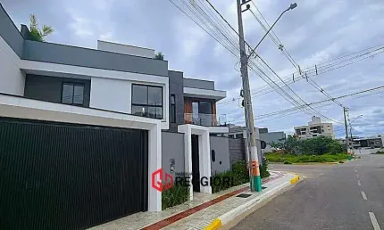Casa com 4 quartos à venda no São Francisco de Assis, Camboriú 