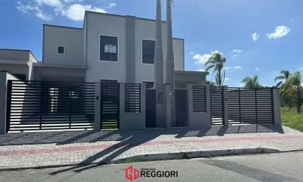 Casa com 3 quartos à venda na Nova Esperança, Balneário Camboriú 