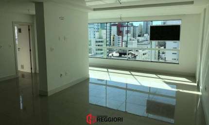 Apartamento com 3 quartos à venda no Centro, Balneário Camboriú 