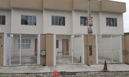 Casa com 2 quartos à venda no Rio Pequeno, Camboriú 