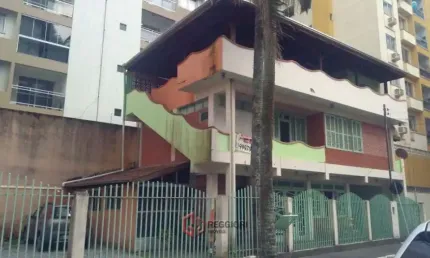 Casa com 4 quartos à venda no Centro, Balneário Camboriú 