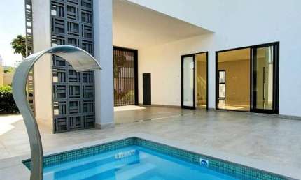Casa em condomínio fechado com 4 quartos à venda no Centro, Balneário Camboriú 