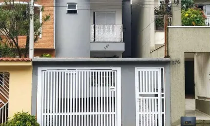 Sobrado recém reformado 289m² 4 dormitórios, a venda no Jardim Monte Líbano - Santo André - São Paulo