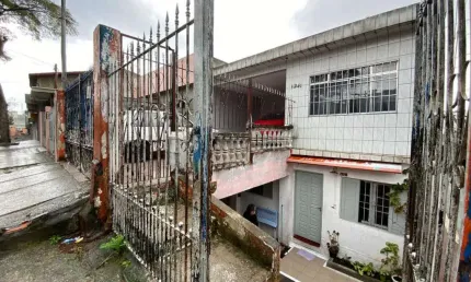 Casa Sobrado Para Venda no Bairro Campanário - Diadema/SP.