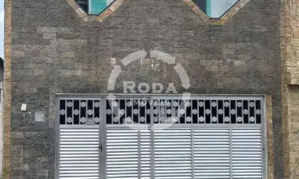 Sobrado maravilhoso de 3 dormitórios amplo e completo no bairro do catiapoã, em são vicente!
