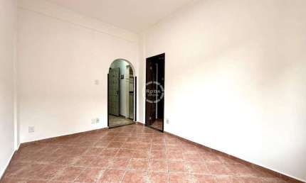 Apartamento de 1 dormitório na Avenida da Praia – Oportunidade para morar ou investir!