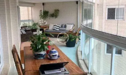 Apartamento de Alto Padrão no Cap Ferrat, Santos - 3 Suítes e Lazer Completo