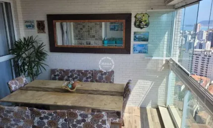 Apartamento na ponta da praia com vista maravilhosa totalmente livre para o mar