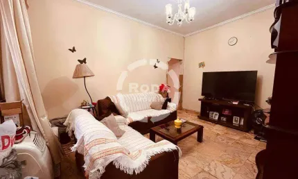 Casa isolada com 3 quartos no bairro do Marapé, em Santos SP.