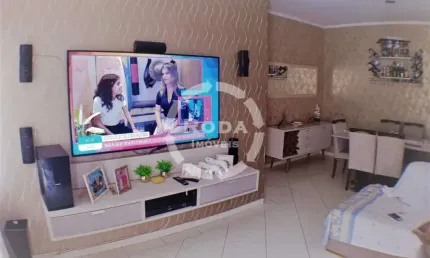 Apartamento a venda em Santos - SP, localizado no bairro da Vila Mathias.