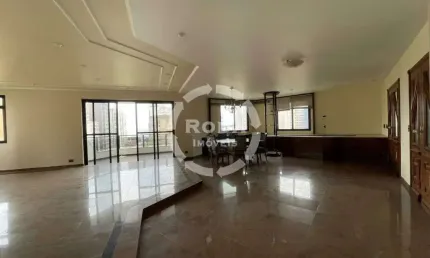 Apartamento a venda próximo da praia em Santos, localizada no bairro do Embaré.