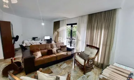 Apartamento maravilhoso Bairro Gonzaga, 03 suítes, espaçoso.