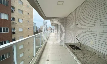 Apartamento Garden Elevado a venda em Santos, localizado no bairro do Boqueirão.