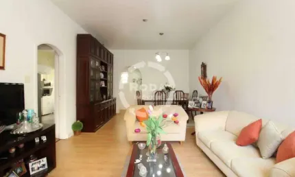 Apartamento amplo de 3 Dormitórios no excelente bairro do Boqueirão em Santos