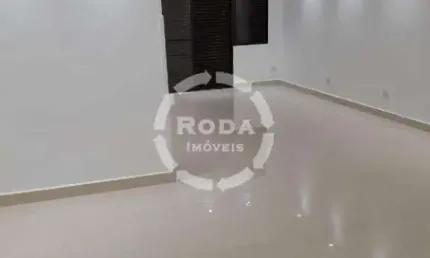Apartamento a venda de 3 dormitórios com 2 suítes e 2 vagas demarcadas no Gonzaga - Santos/SP