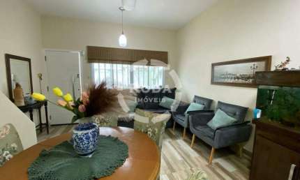 Linda Casa Triplex no Bairro Campo Grande - Santos/SP, 3 dorm., 1 suíte com área de lazer e solarium