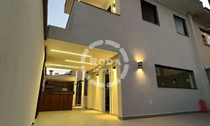 Sobrado Geminado à venda, 3 quartos, 1 suíte, 2 vagas, Ponta da Praia - Santos/SP