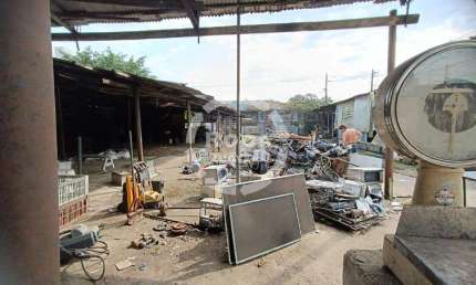 Terreno amplo com 937 metros em Santos na Aparecida.