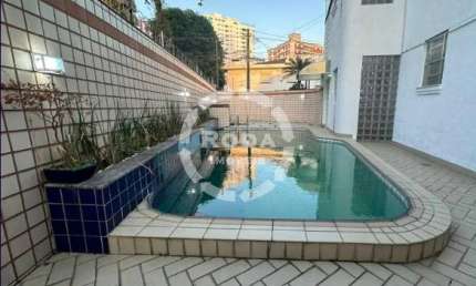 Sobrado de condomínio com 4 quartos na Ponta da Praia em Santos