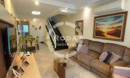 Descubra o prazer de viver em um Sobrado Triplex espaçoso e aconchegante no Bairro Aparecida