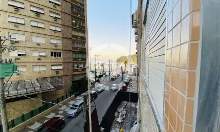 Apartamento com 02 quartos à venda no Jose Menino em Santos/SP vista ao Mar.