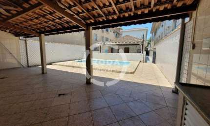 Conjunto de Casas com comércio no Bairro do Estuário, Santos (SP)