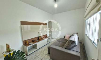 Belíssima casa sofisticada à venda no bairro da Zona Noroeste em Santos!