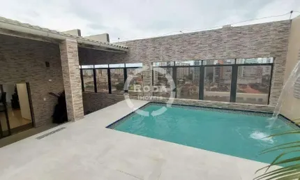 Cobertura Duplex Reformada no Boqueirão - Conforto e Sofisticação Próximo à Praia
