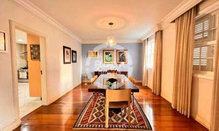 Apartamento de Alto Padrão | 301m² | 4 Dormitórios no Boqueirão, Santos