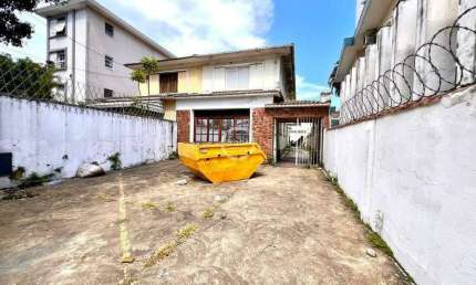 Oportunidade Única no Boqueirão! Terreno Amplo com 730m² a 3 Quadras da Praia.