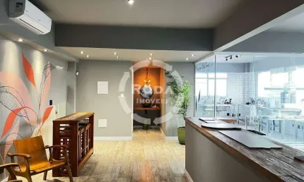 Sala ampla para venda , de frente , super espaçosa , excelente localização, bairro do estuário, perto de tudo.