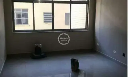 Apartamento 3 Dormitórios todo reformado à Venda no Bairro Marapé, Santos