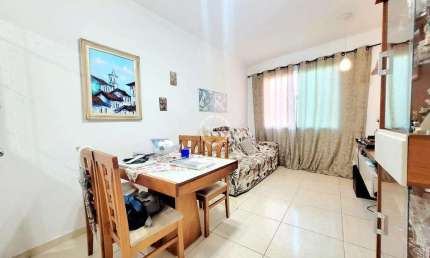 Casa Duplex em Villagio no Macuco, Santos/SP – 3 Dormitórios, Churrasqueira e Sem Condomínio