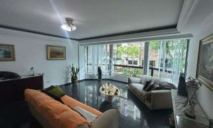 Casa à venda, 3 quartos, 1 suíte, 1 vaga, Gonzaga - Santos/SP