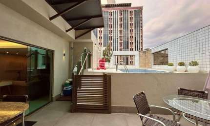 Casa com piscina - 3 Quartos à venda, 170m² - Embaré