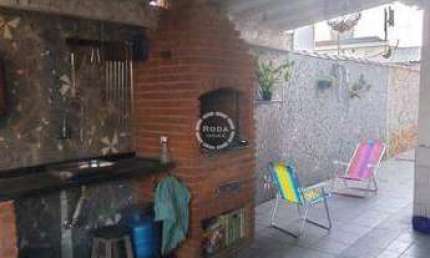 Casa com 3 Dormitórios (1 Suíte), Sala Ampla e Garagem Espaçosa