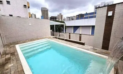 Sobrado Triplex Isolado com Piscina e Salão de Festas – Raridade em Santos!