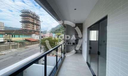 Casa Sobreposta Alta Nova à Venda no Marapé – 3 Dorms, 3 Suítes e 2 Vagas!