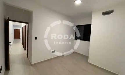 Casa Sobreposta Baixa Nova à Venda no Marapé – 3 Dormitórioss e 2 Vagas!