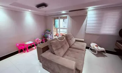 Apartamento à venda, 2 quartos, 1 suíte, 1 vaga, Centro - São Vicente/SP